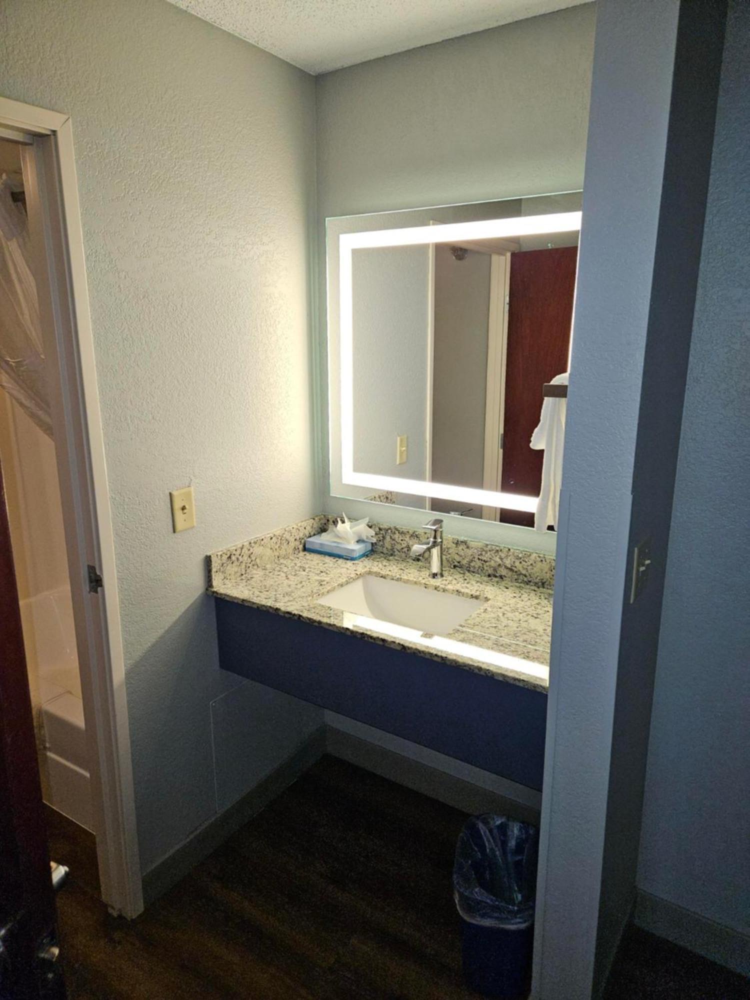 Americinn By Wyndham Mounds View Minneapolis Værelse billede